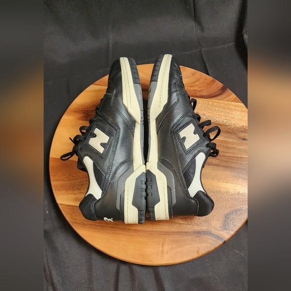 New Balance 550 Men's Black/Sea Salt US Sz 13. - Picture 3 of 7